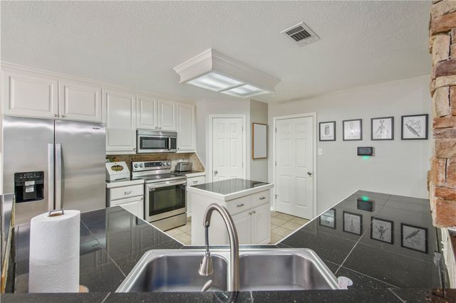 6538 Olympia Buddy Road, College Station, TX 77845