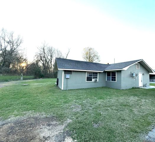 8464 Lois St, Addis, LA 70710