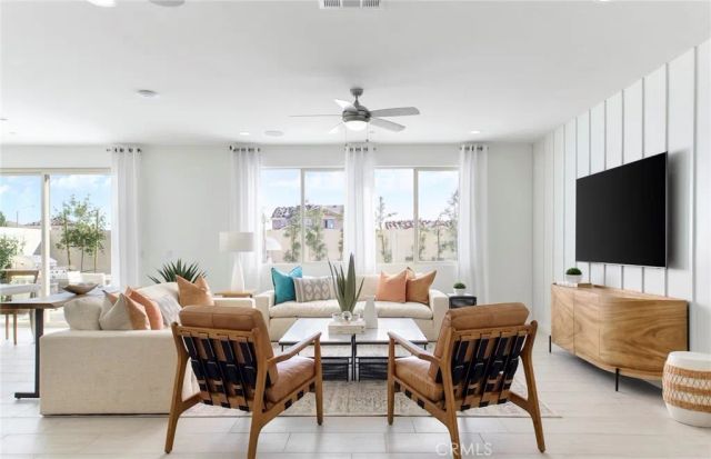 745 Spyglass Court, Perris, CA 92571