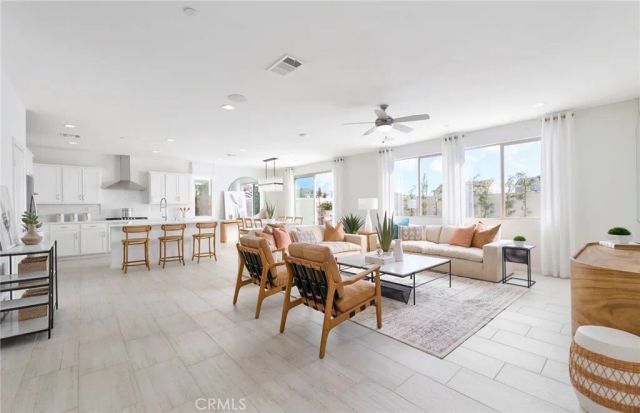 745 Spyglass Court, Perris, CA 92571