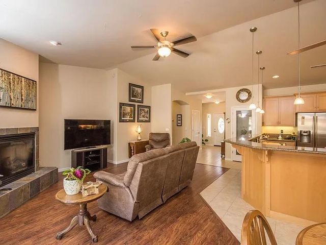 1685 American River Trl, Cool, CA 95614