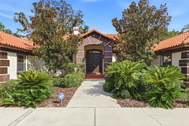 9813 LAKE GEORGIA DRIVE, Orlando, FL 32817