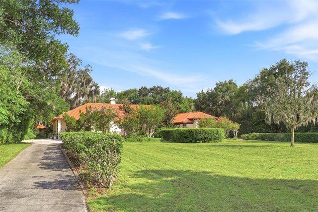 9813 LAKE GEORGIA DRIVE, Orlando, FL 32817