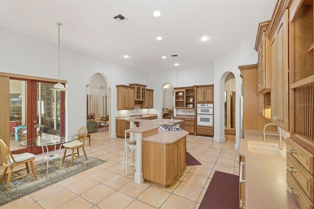 9813 LAKE GEORGIA DRIVE, Orlando, FL 32817