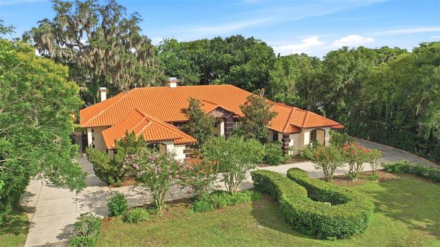 9813 LAKE GEORGIA DRIVE, Orlando, FL 32817