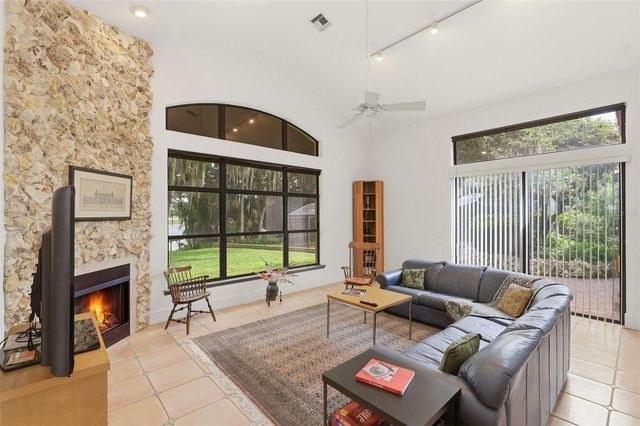 9813 LAKE GEORGIA DRIVE, Orlando, FL 32817