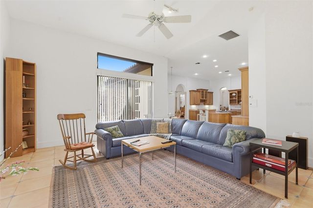 9813 LAKE GEORGIA DRIVE, Orlando, FL 32817