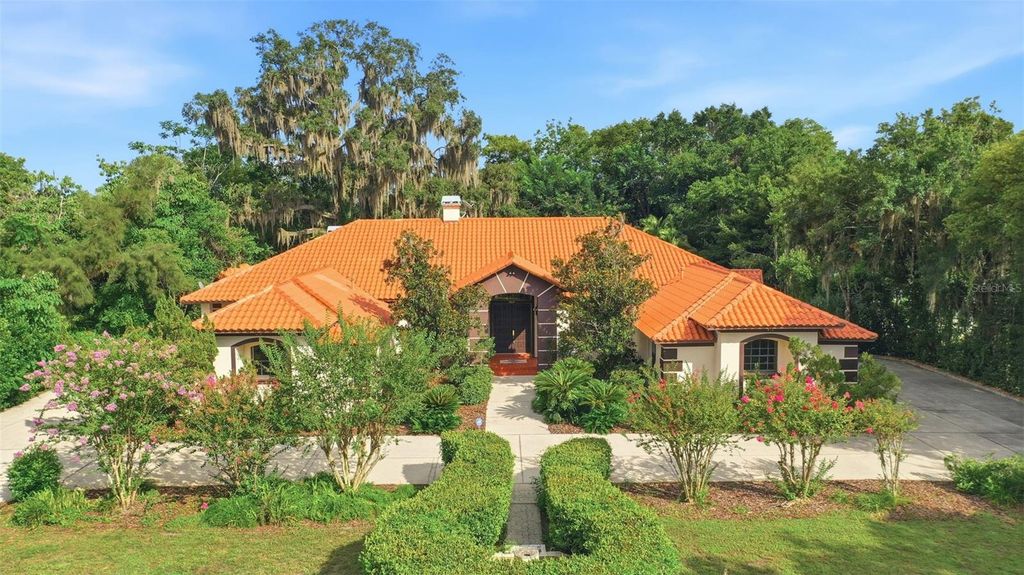 9813 LAKE GEORGIA DRIVE, Orlando, FL 32817