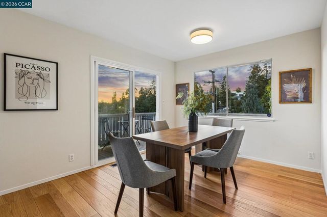 1016 Norwood Ave, Oakland, CA 94610