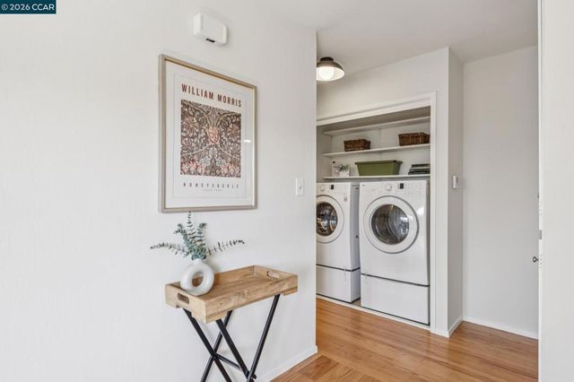 1016 Norwood Ave, Oakland, CA 94610