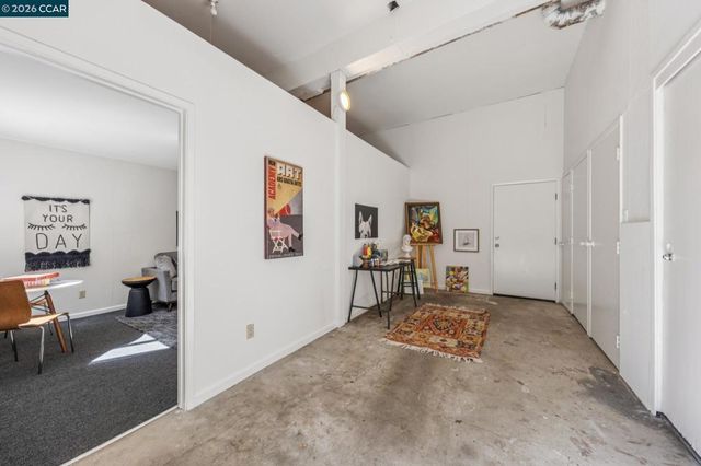 1016 Norwood Ave, Oakland, CA 94610