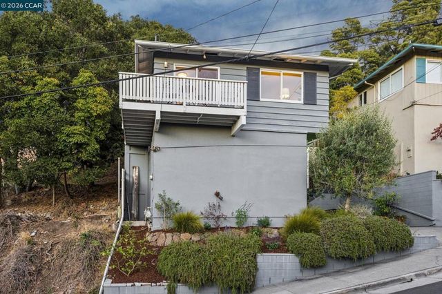 1016 Norwood Ave, Oakland, CA 94610