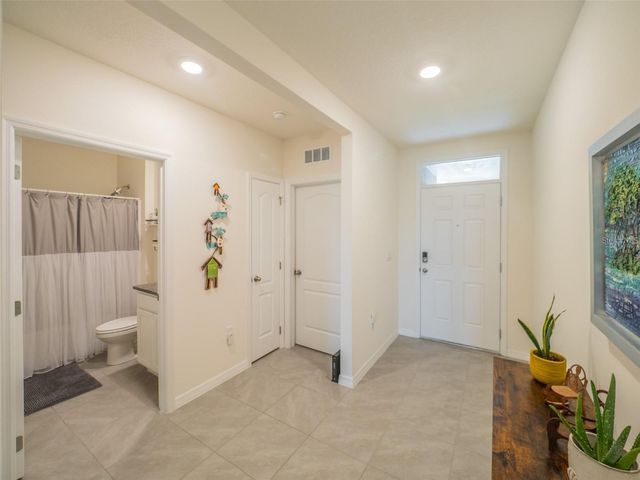 4885 PANGA AVENUE, Mount Dora, FL 32757