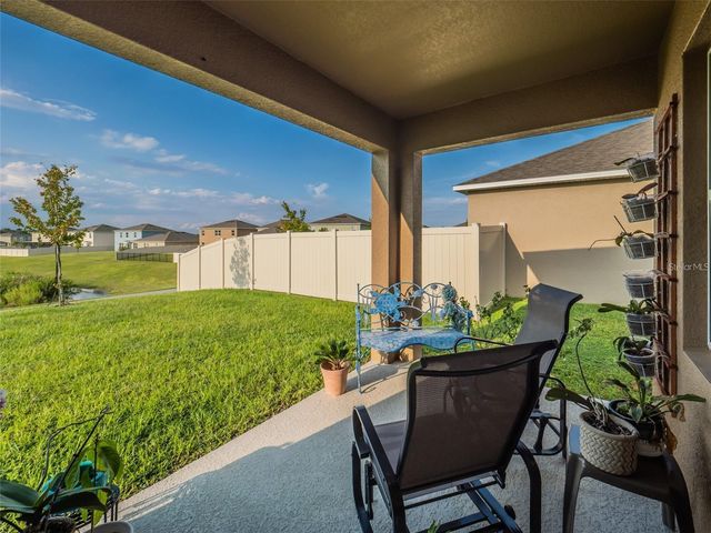 4885 PANGA AVENUE, Mount Dora, FL 32757