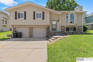 13569 Berry Circle, Omaha, NE 68135