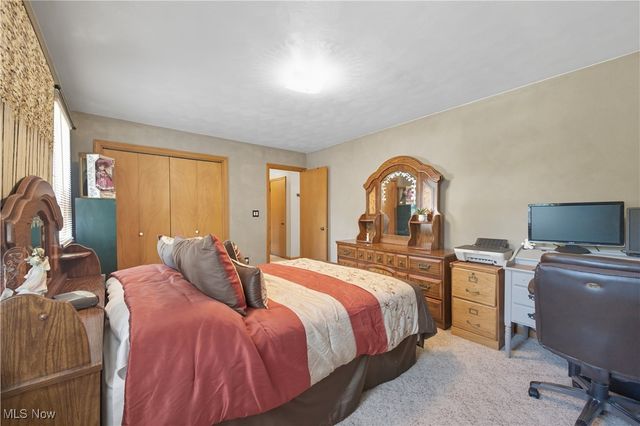 366 Westview Avenue, Hubbard, OH 44425