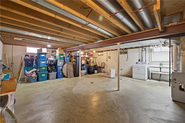 366 Westview Avenue, Hubbard, OH 44425