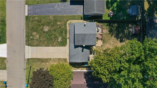 366 Westview Avenue, Hubbard, OH 44425