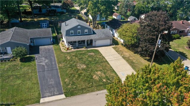 366 Westview Avenue, Hubbard, OH 44425