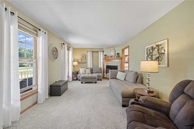 366 Westview Avenue, Hubbard, OH 44425