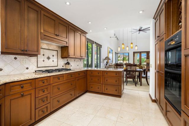 49540 Avenida Vista Bonita, La Quinta, CA 92253