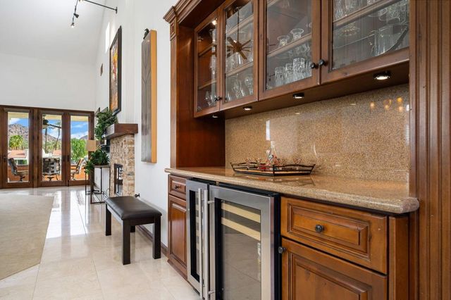 49540 Avenida Vista Bonita, La Quinta, CA 92253