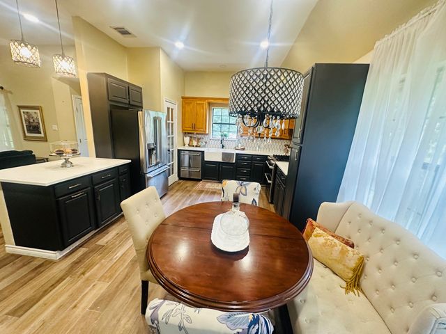 1229 Epps Road, Palmer, TX 75152
