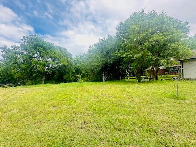 1229 Epps Road, Palmer, TX 75152