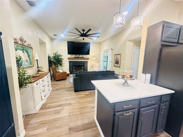 1229 Epps Road, Palmer, TX 75152