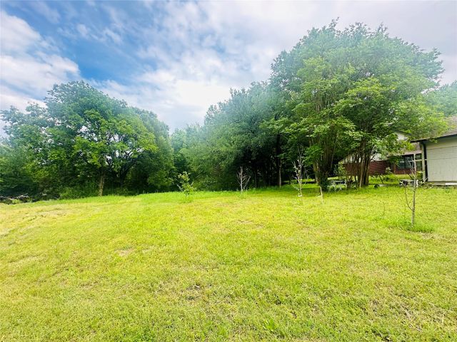 1229 Epps Road, Palmer, TX 75152