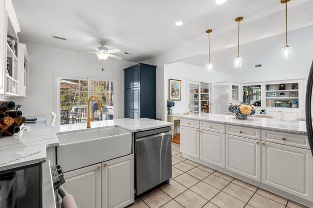 4955 Fulton Pl., Murrells Inlet, SC 29576