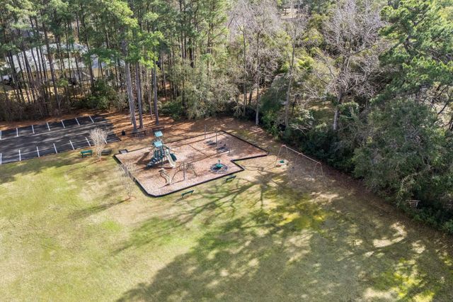 4955 Fulton Pl., Murrells Inlet, SC 29576