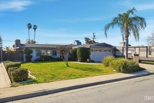 2907 Gill Avenue, Bakersfield, CA 93306