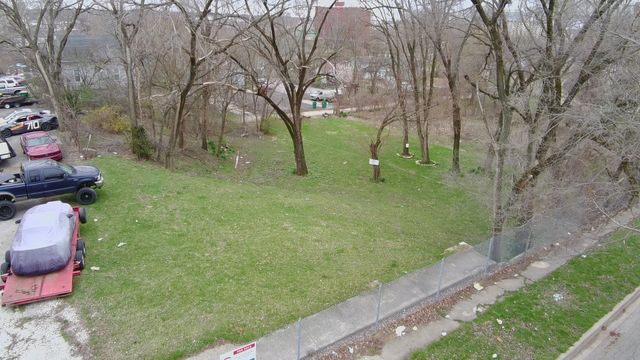 524 N Broadway Street, Joliet, IL 60435