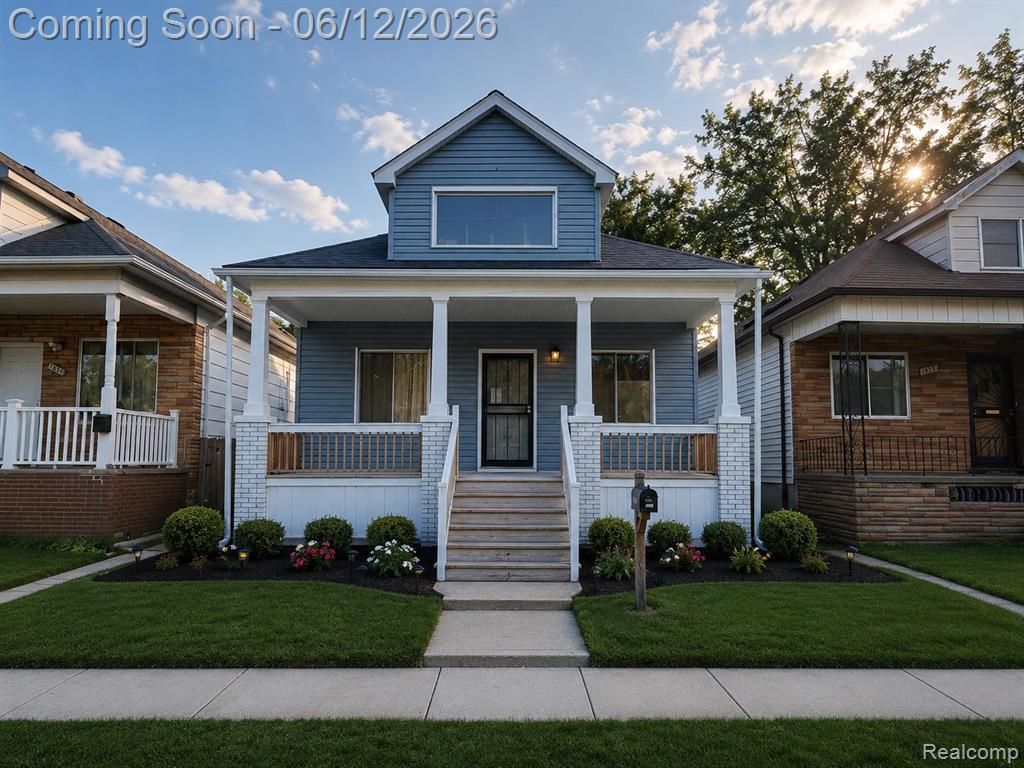 13451 Eureka Street, Hamtramck, MI 48212
