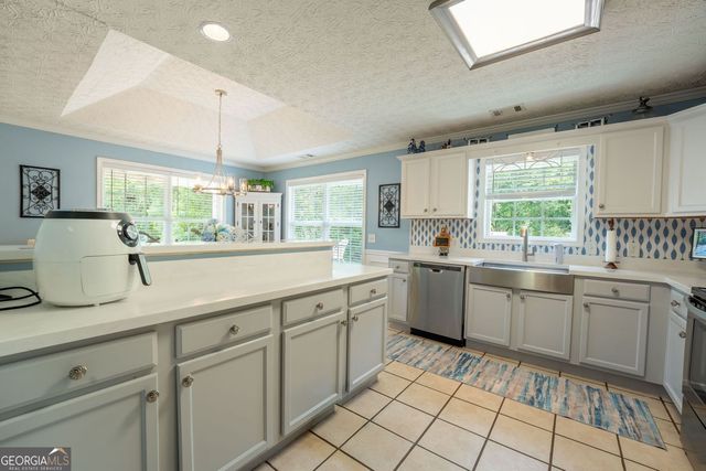 329 Tallassee Lane, Statham, GA 30666