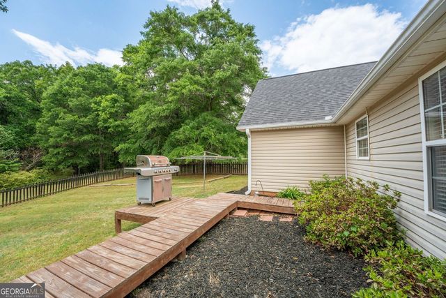 329 Tallassee Lane, Statham, GA 30666