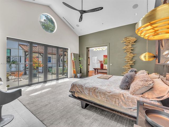 1321 Tyler St, Hollywood, FL 33019