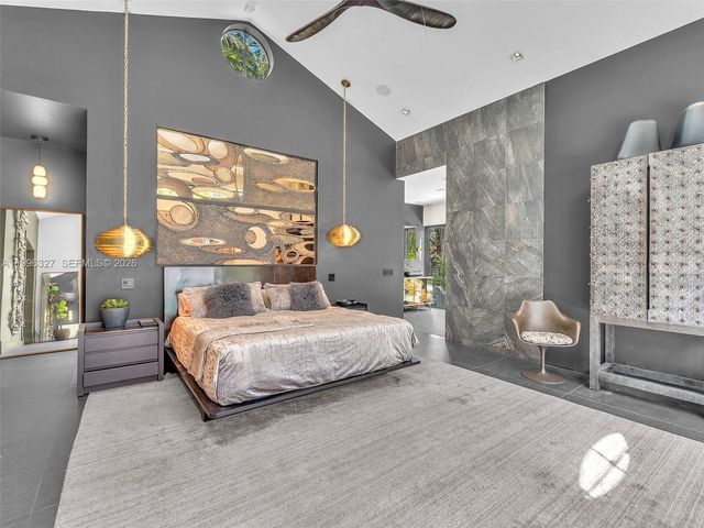 1321 Tyler St, Hollywood, FL 33019