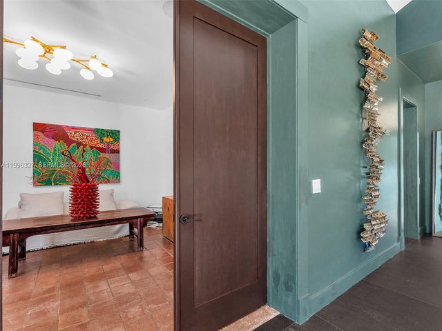 1321 Tyler St, Hollywood, FL 33019