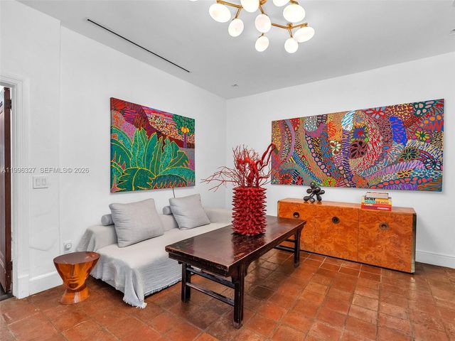 1321 Tyler St, Hollywood, FL 33019