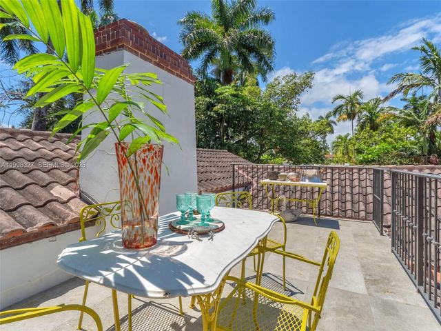 1321 Tyler St, Hollywood, FL 33019