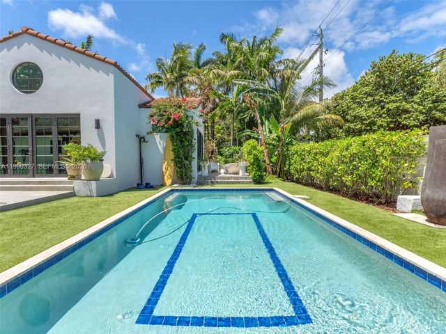 1321 Tyler St, Hollywood, FL 33019