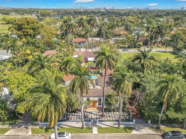 1321 Tyler St, Hollywood, FL 33019