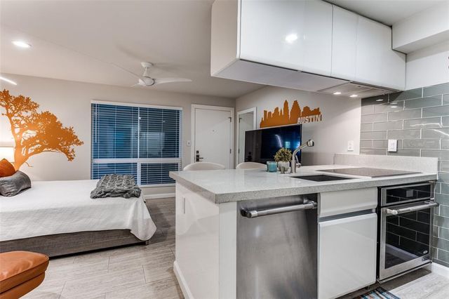 3110 Red River ST D-107, Austin, TX 78705