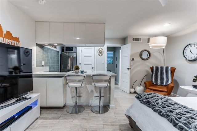 3110 Red River ST D-107, Austin, TX 78705