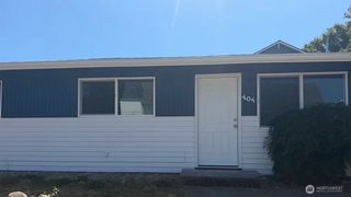 404 S Division Lane, Tacoma, WA 98418