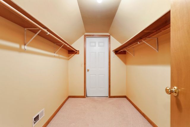 26W180 Arrow Glen Court, Wheaton, IL 60189