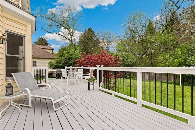 26W180 Arrow Glen Court, Wheaton, IL 60189