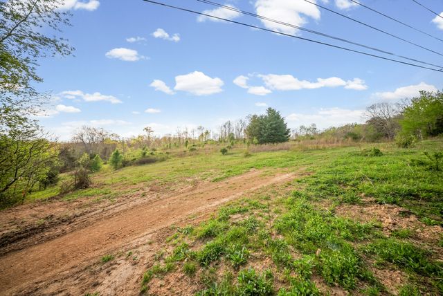 35 Bud Parker Lane, Erin, TN 37061